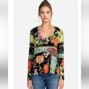 Johnny Was Loral Janie Favorite Swing Tee Sz M w MEASUREMENTS Soft, Luxe Bamboo